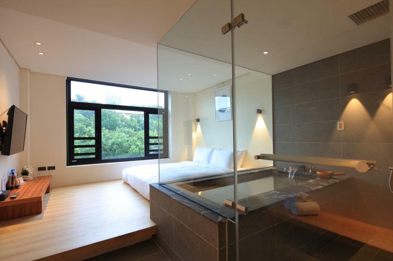 Water House Hotel Taipei Exterior photo